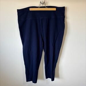 T by Talbots Leggings Capri Navy Blue Athletic Shorts Summer